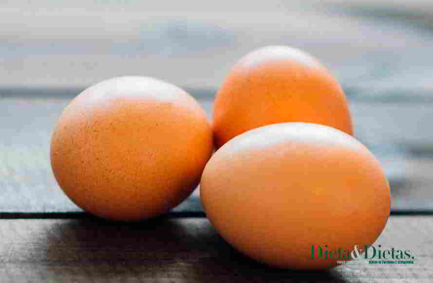 Ovos, não abra mão das vitaminas pois elas podem acabar com suas dores de cabeça, enxaqueca e cefaleia
