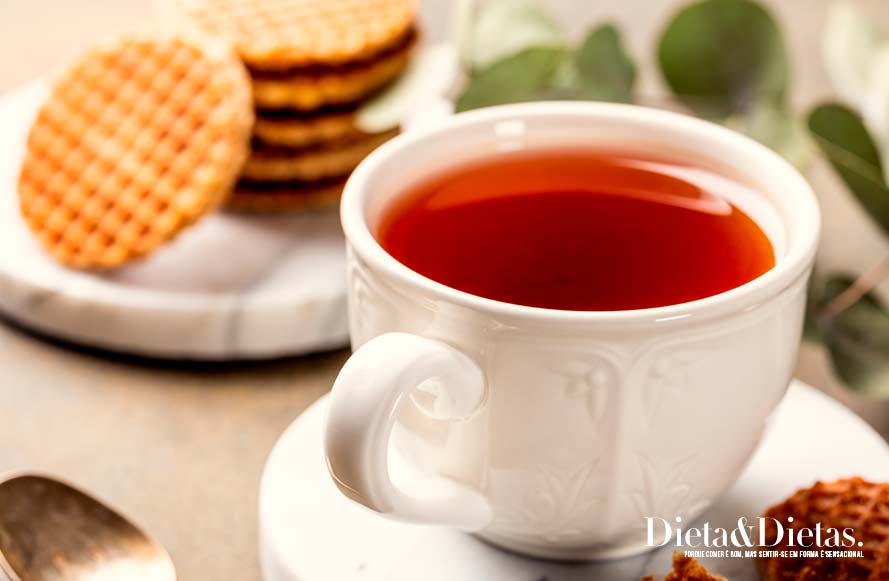 11 Benefícios do chá de eucalipto para a saúde